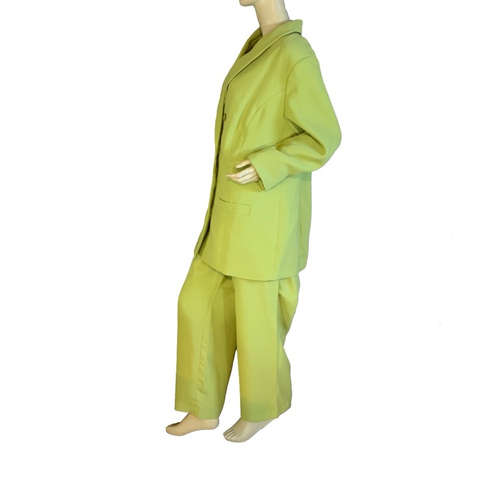 JESSICA LONDON AVOCADO GREEN PANT SUIT (16) - Picture 4 of 13